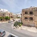Marea דירה Is-Swieqi
