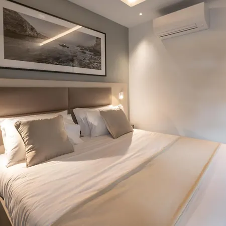 Marea Apartment