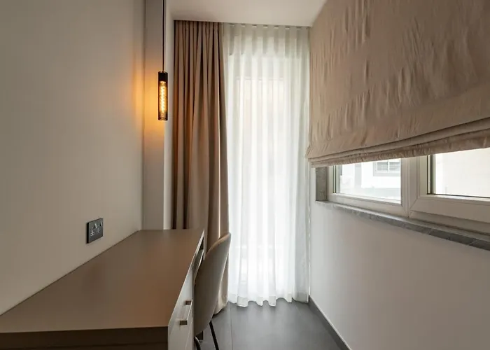 Marea Apartament Is-Swieqi